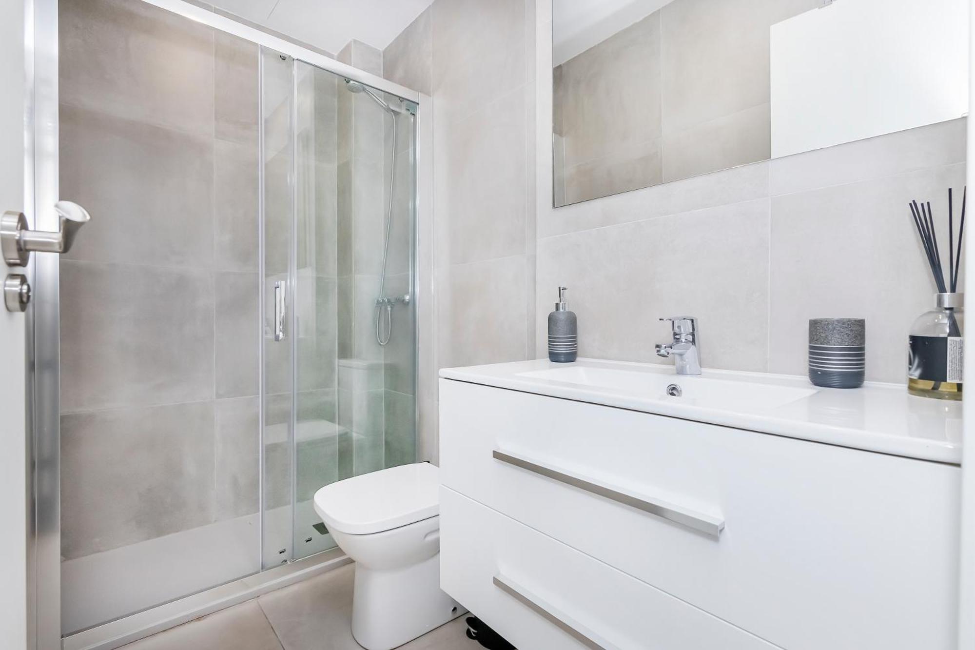 Bhost - Regina VIII Apartment กอร์โดบา ภายนอก รูปภาพ